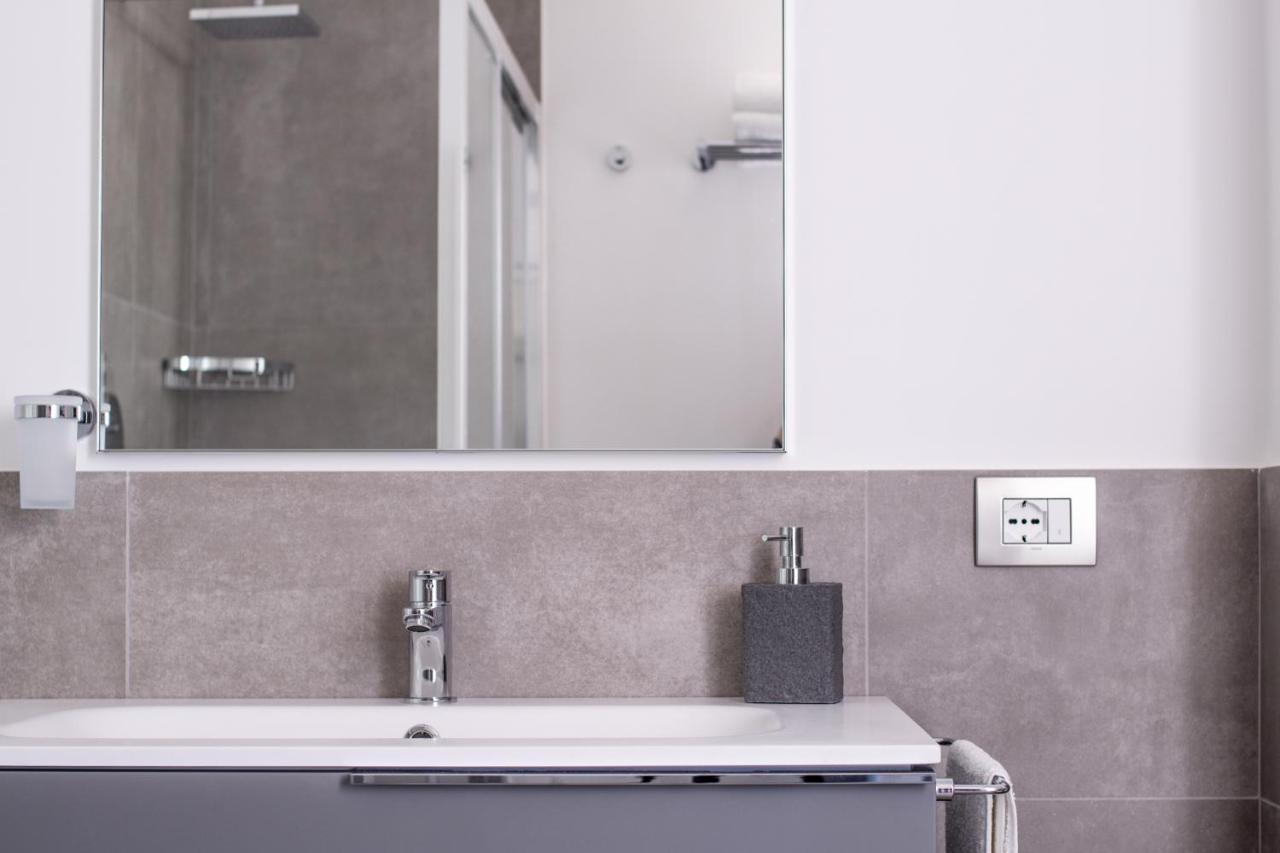 M'Place Apartments Palermo Bagian luar foto